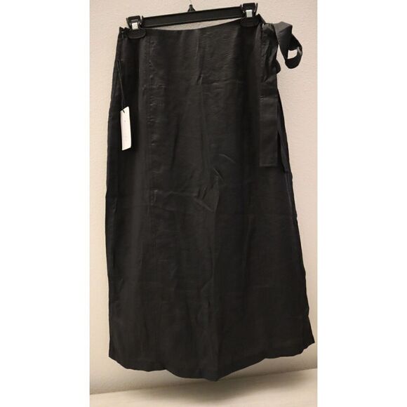 Revolve Line and Dot Women's Sz XS Black Front Slit Sample Skirt w/Side Zipper - Picture 2 of 13